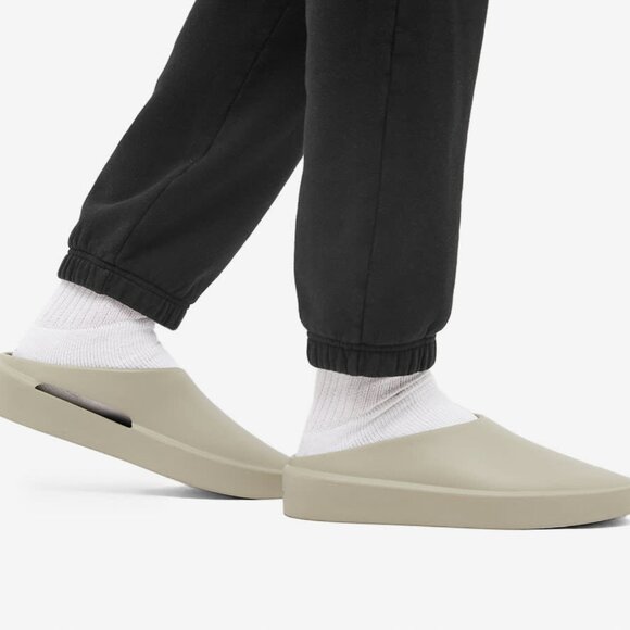 Fear Of God Men's The California in Cement - Picture 9 of 11